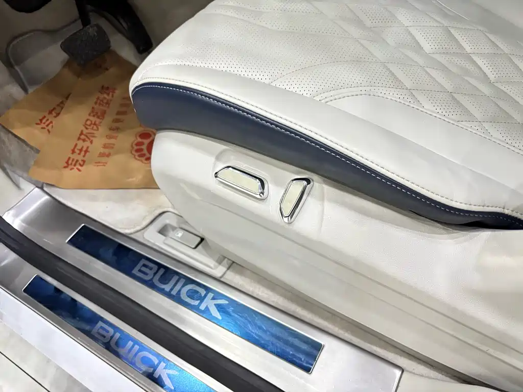 Buick Buick GL8 2023 Land Business Class Comfort Edition 2022 - thumbnail 8