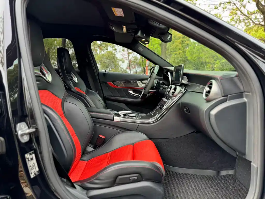 Mercedes-Benz Mercedes-Benz C-Class AMG 2015 AMG C 63 S 2017 - thumbnail 8