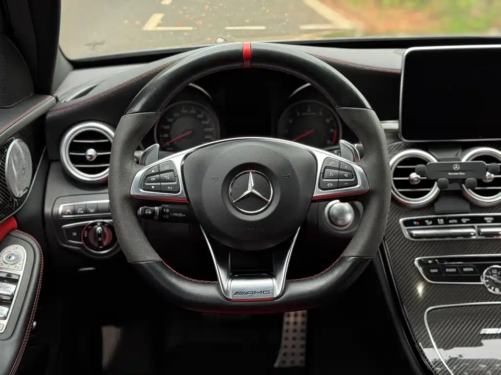 Mercedes-Benz Mercedes-Benz C-Class AMG 2015 AMG C 63 S 2017 - thumbnail 12