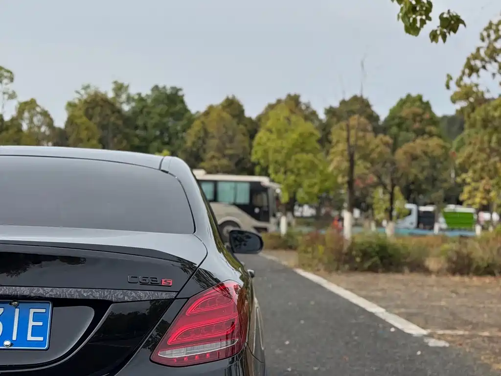 Mercedes-Benz Mercedes-Benz C-Class AMG 2015 AMG C 63 S 2017 - thumbnail 20