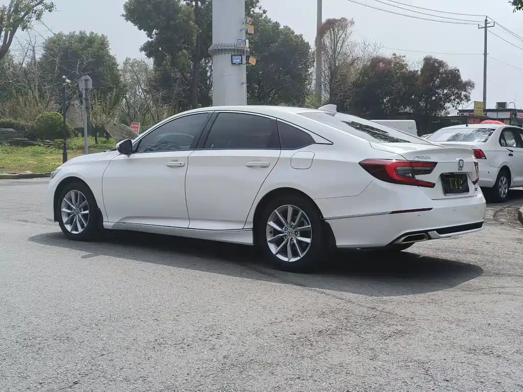 Honda Honda Accord 2022 260TURBO Luxury Edition 2022 - thumbnail 7