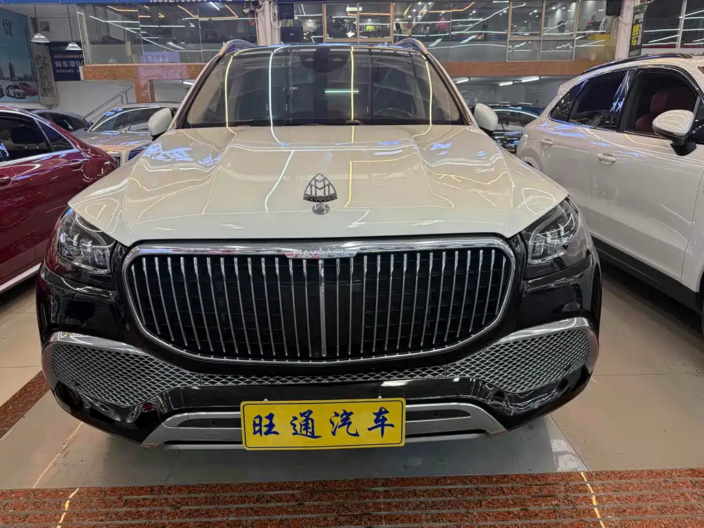 Mercedes-Benz Mercedes-Maybach GLS 2021 GLS 600 4MATIC Landaulet 2022 - thumbnail 2