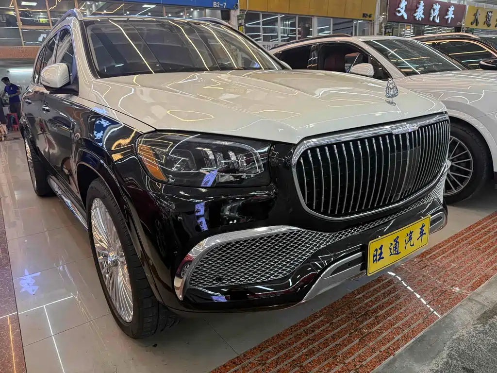 Mercedes-Benz Mercedes-Maybach GLS 2021 GLS 600 4MATIC Landaulet 2022 - thumbnail 3