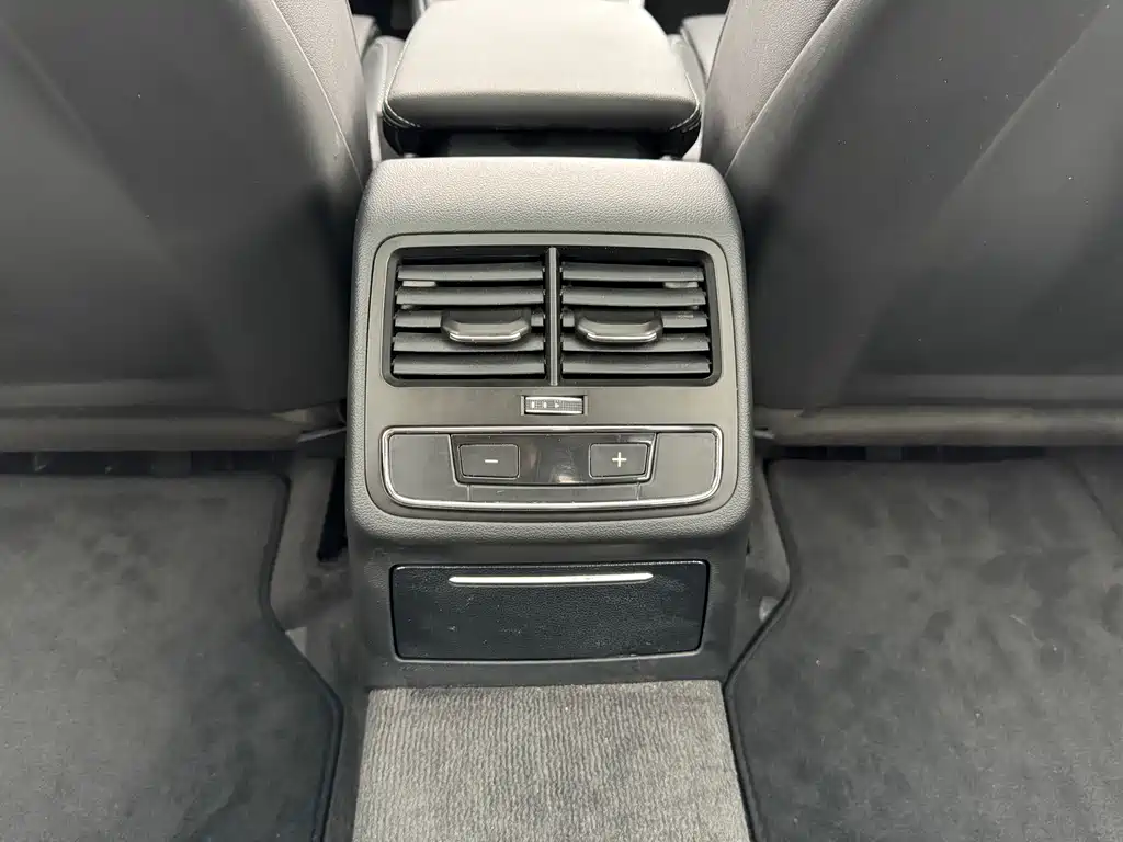 Audi Audi A4L 2022 40 TFSI Fashion Dynamic Model 2022 - thumbnail 14