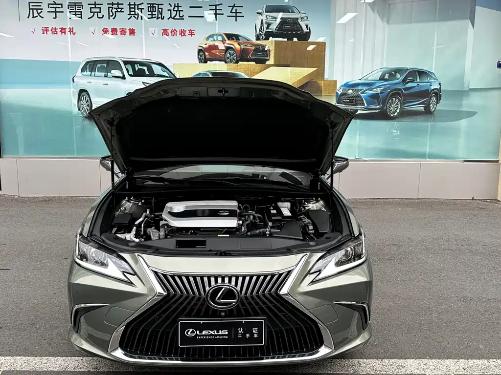 Lexus Lexus ES 2020 200 Luxury Edition 2021 - thumbnail 4