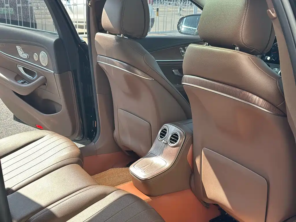 Mercedes-Benz Mercedes-Benz E-Class 2023 E 300 L Luxury Model 2023 - thumbnail 11