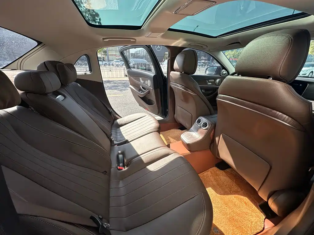 Mercedes-Benz Mercedes-Benz E-Class 2023 E 300 L Luxury Model 2023 - thumbnail 24