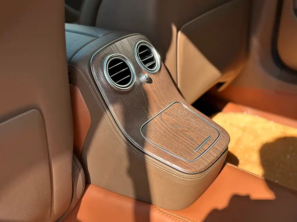 Mercedes-Benz Mercedes-Benz E-Class 2023 E 300 L Luxury Model 2023 - thumbnail 25