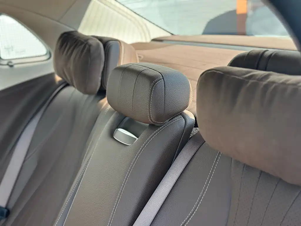 Mercedes-Benz Mercedes-Benz E-Class 2023 E 300 L Luxury Model 2023 - thumbnail 28