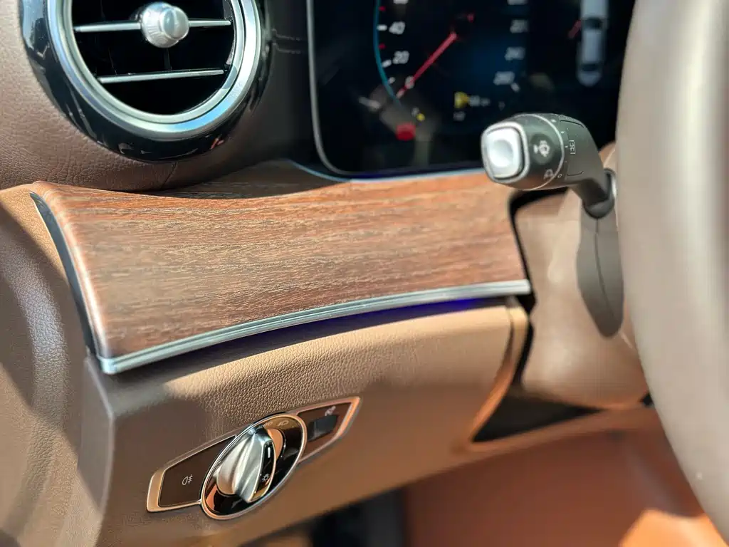 Mercedes-Benz Mercedes-Benz E-Class 2023 E 300 L Luxury Model 2023 - thumbnail 30