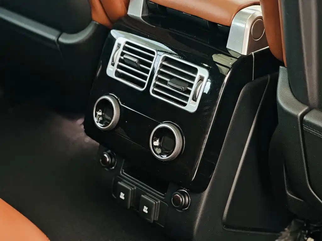 Land Rover Range Rover 2018 3.0T Diesel 2018 - thumbnail 19
