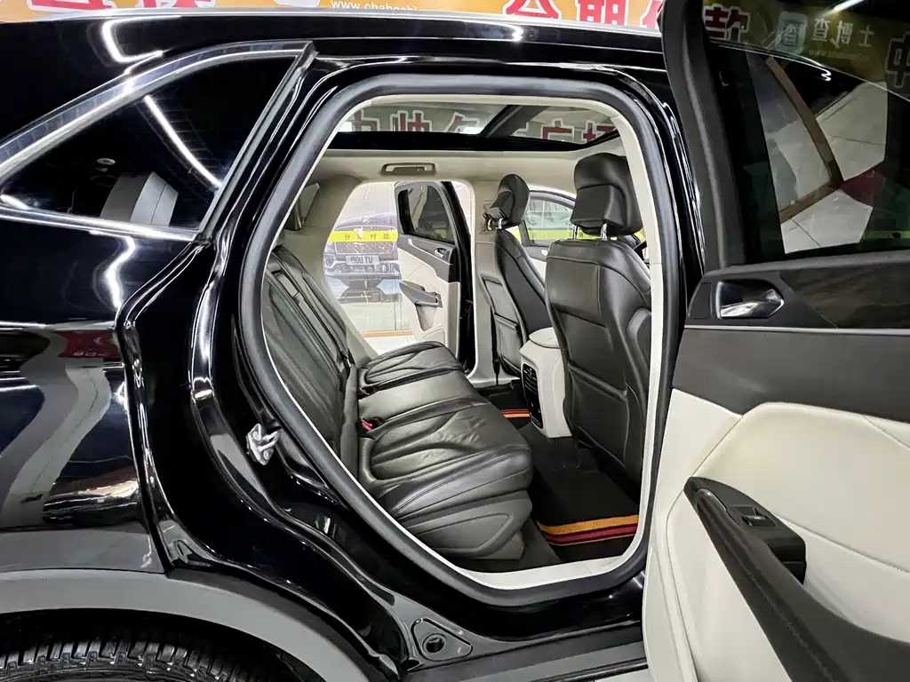 Lincoln Lincoln MKC 2019 2.0T FWD Select Version VI 2019 - thumbnail 14