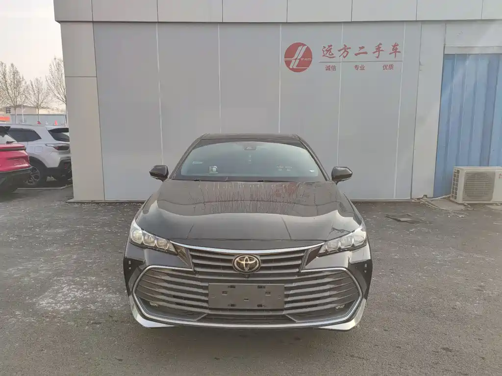 Toyota Toyota Avalon 2021 2.5L Luxury Edition 2022 - thumbnail 2
