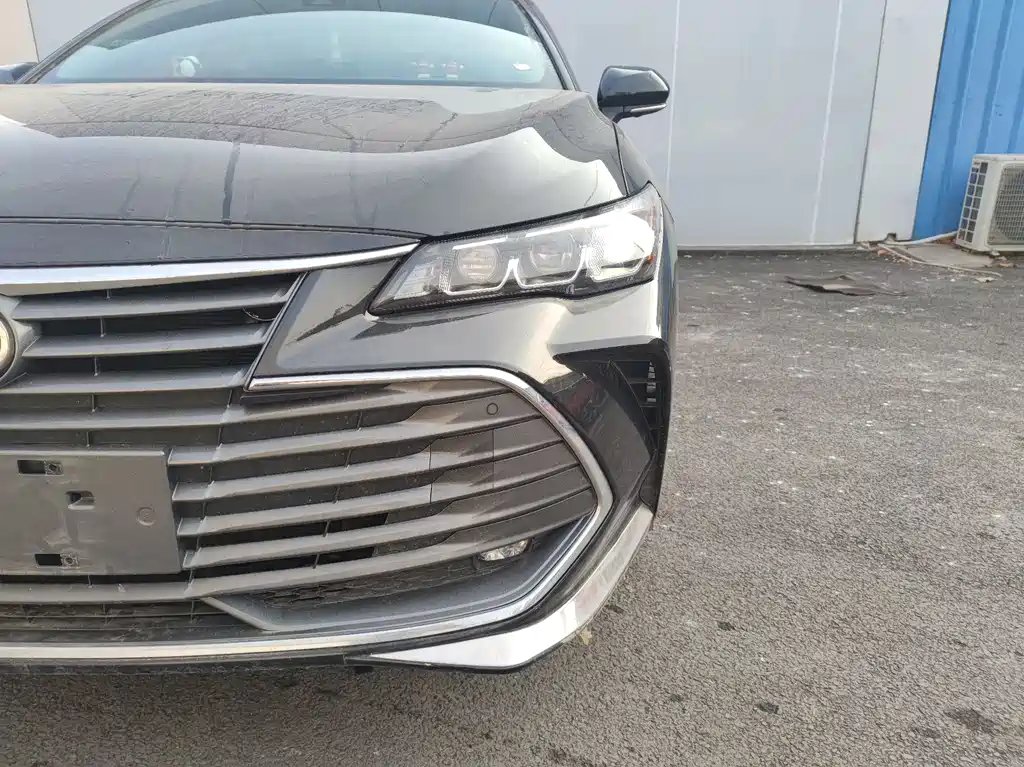 Toyota Toyota Avalon 2021 2.5L Luxury Edition 2022 - thumbnail 3