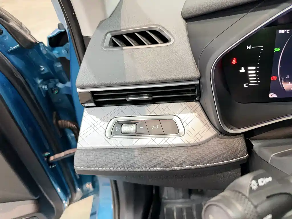 Geely Auto Geely Xingrui 2021 2.0TD Luxury 2022 - thumbnail 22