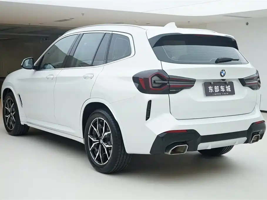 BMW BMW X3 2022 xDrive25i M Sport Package 2022 - thumbnail 5