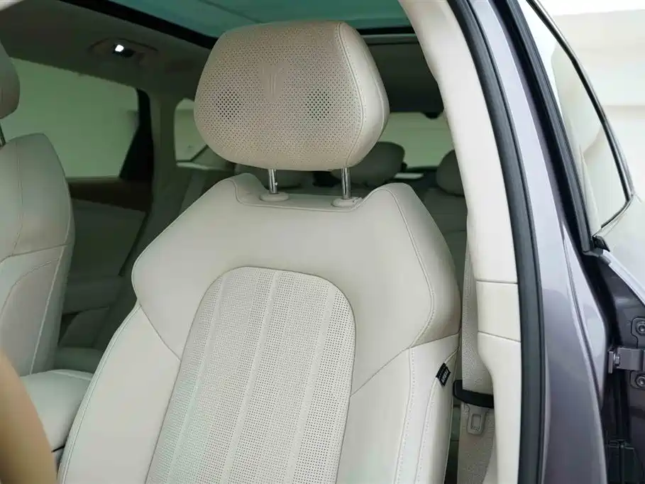 Voynah Automobile Lantu FREE 2025 FREE+ AWD Qiankun Edition 2026 - thumbnail 12