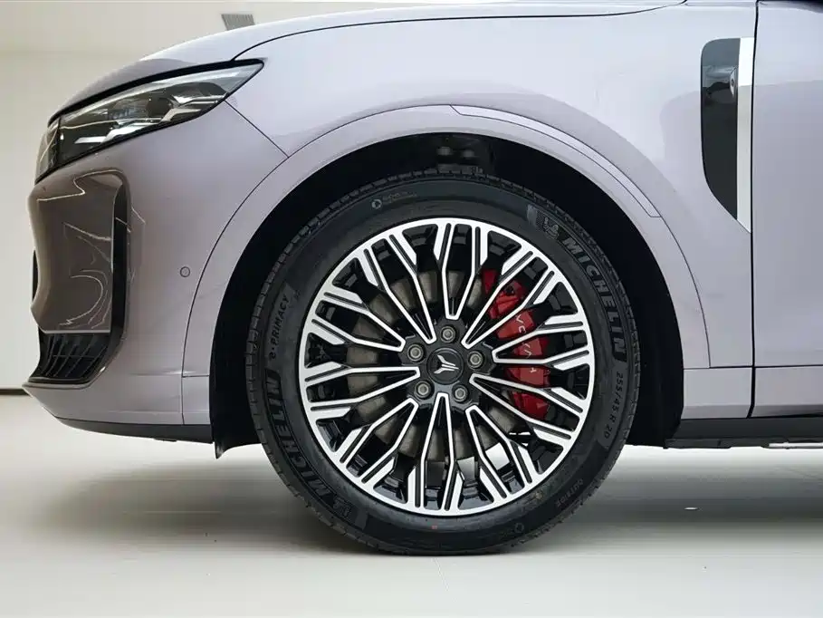 Voynah Automobile Lantu FREE 2025 FREE+ AWD Qiankun Edition 2026 - thumbnail 14