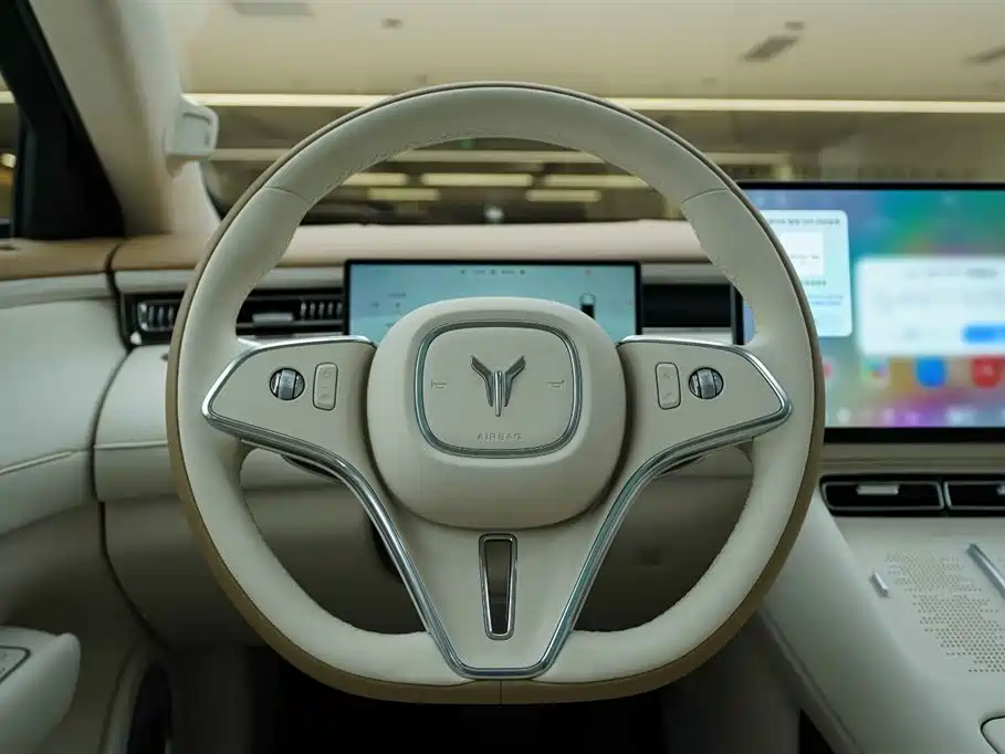 Voynah Automobile Lantu FREE 2025 FREE+ AWD Qiankun Edition 2026 - thumbnail 17