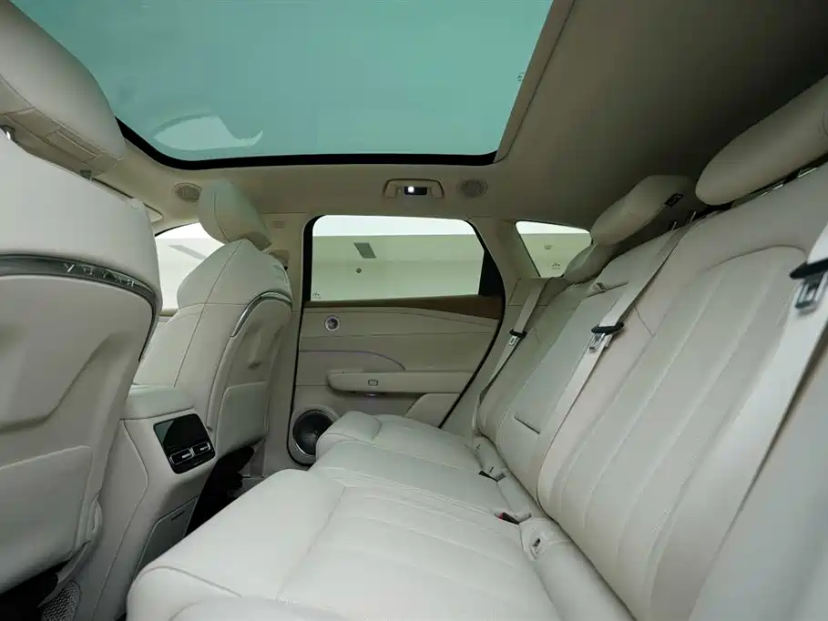 Voynah Automobile Lantu FREE 2025 FREE+ AWD Qiankun Edition 2026 - thumbnail 20