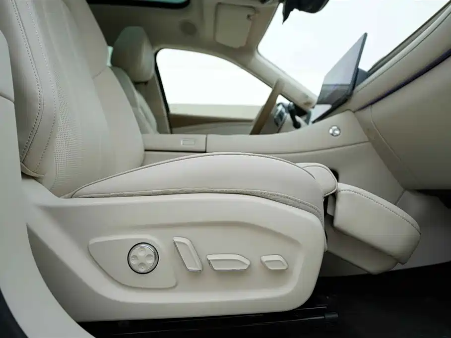 Voynah Automobile Lantu FREE 2025 FREE+ AWD Qiankun Edition 2026 - thumbnail 21