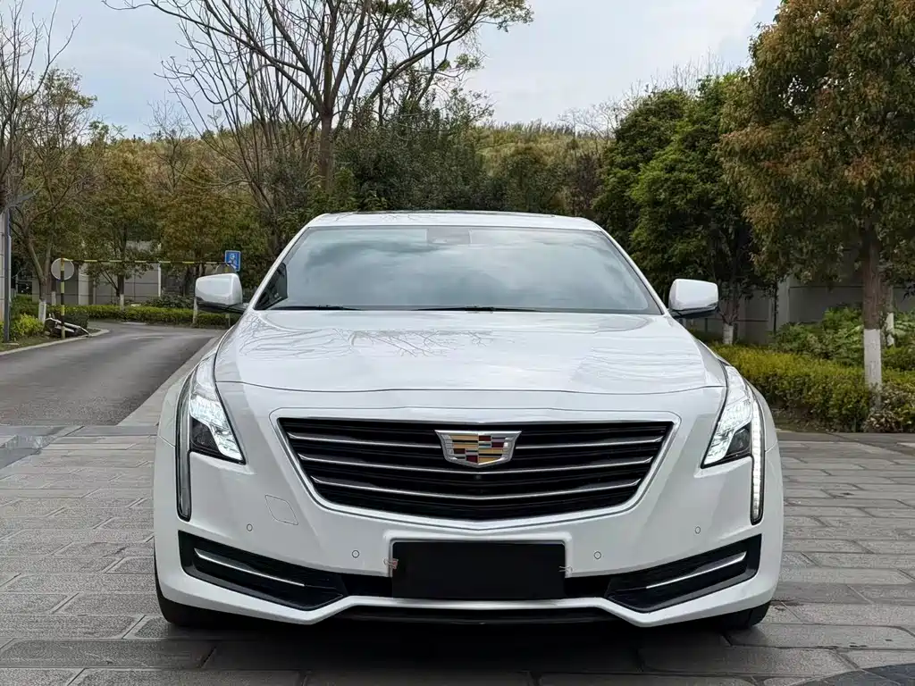 Cadillac Cadillac CT6 2017 28T Luxury 2018 - thumbnail 2