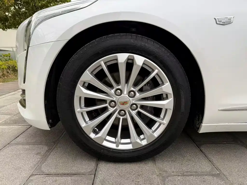 Cadillac Cadillac CT6 2017 28T Luxury 2018 - thumbnail 27