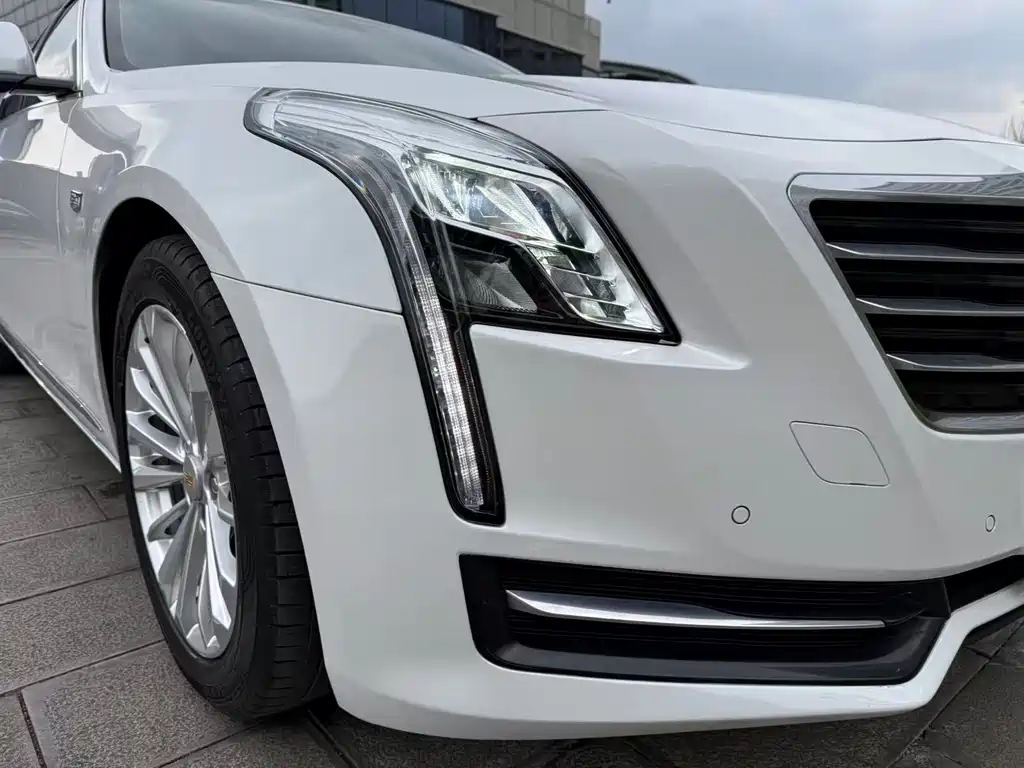 Cadillac Cadillac CT6 2017 28T Luxury 2018 - thumbnail 30