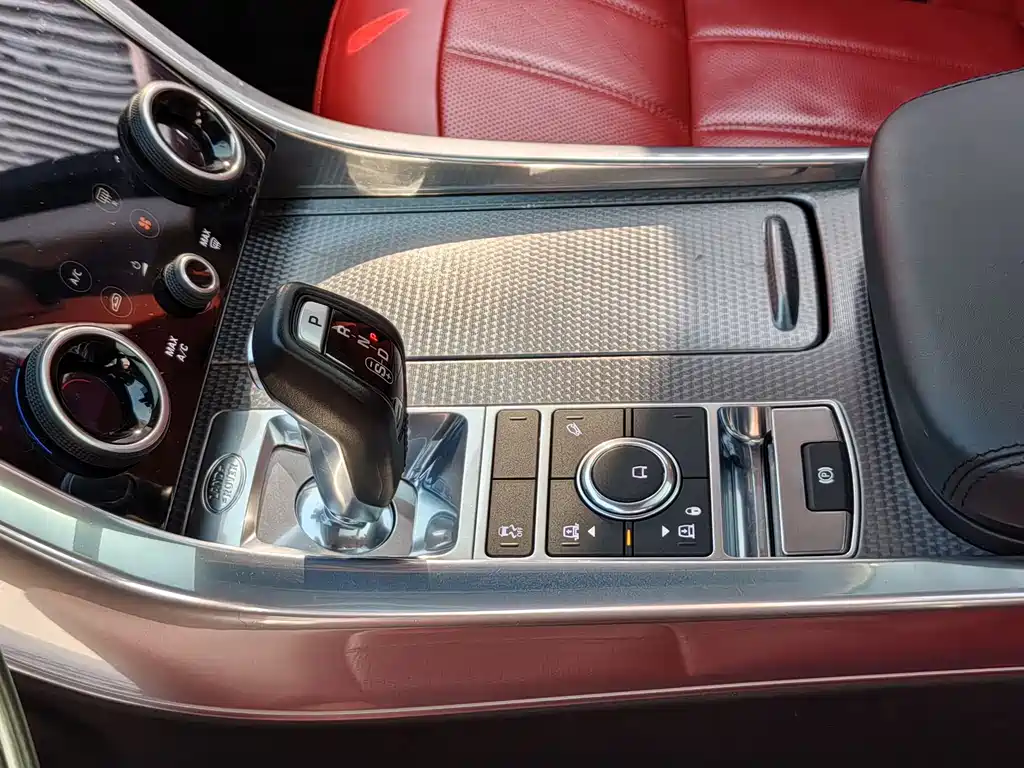 Land Rover Range Rover Sport 2020 3.0 L6 HSE DYNAMIC 2020 - thumbnail 13