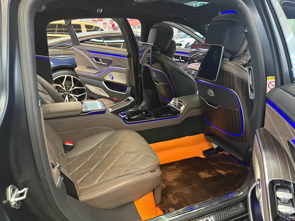 Mercedes-Benz Mercedes-Maybach S-Class 2022 S 680 4MATIC Special Edition 2023 - thumbnail 15
