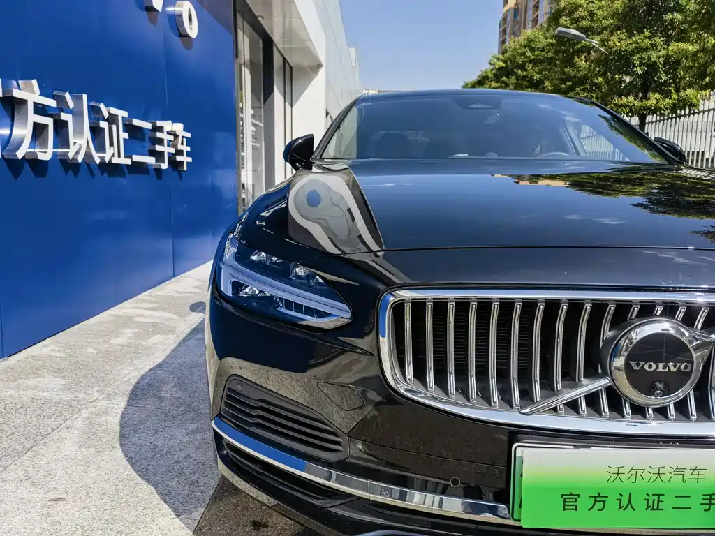 Volvo Volvo S90 Plug-in Hybrid 2024 Model T8 AWD Long Range Intelligent Luxury Version 2023 - thumbnail 5