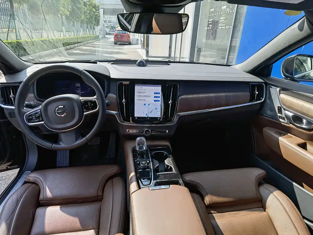 Volvo Volvo S90 Plug-in Hybrid 2024 Model T8 AWD Long Range Intelligent Luxury Version 2023 - thumbnail 11