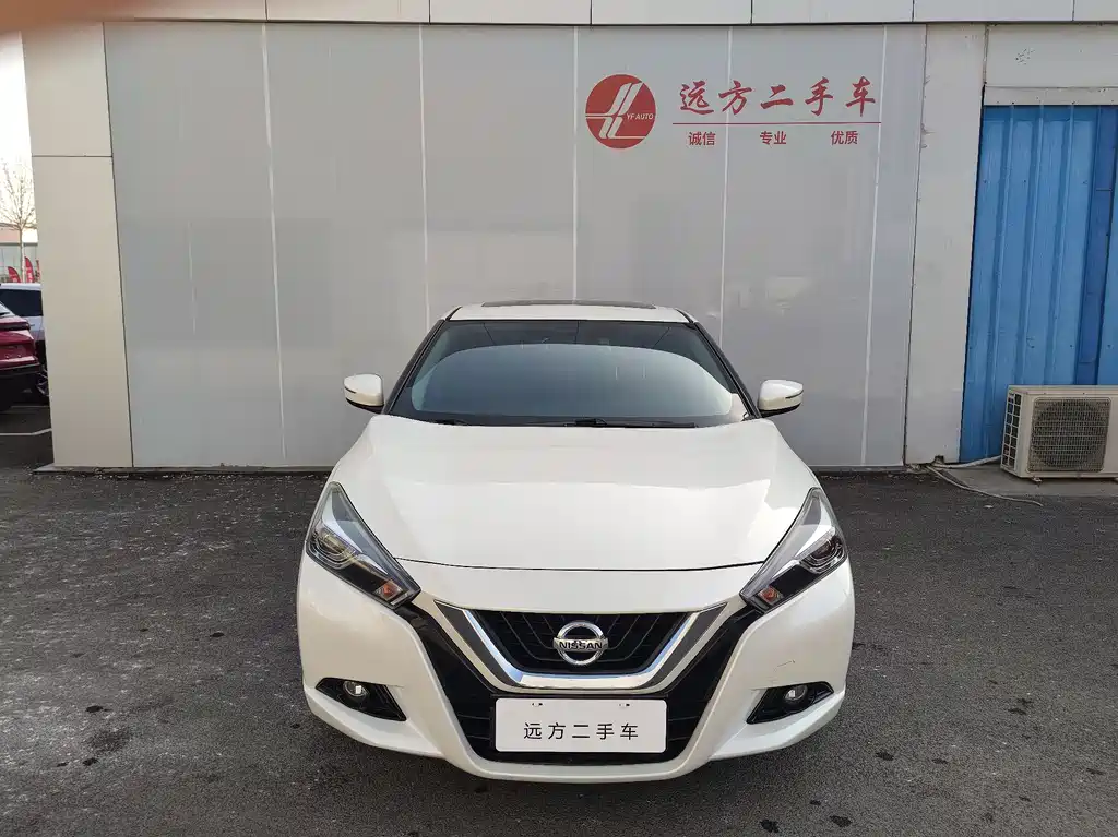 Nissan Nissan Bluebird 2019 1.6L CVT Xuan Ku Edition VI 2020 - thumbnail 2