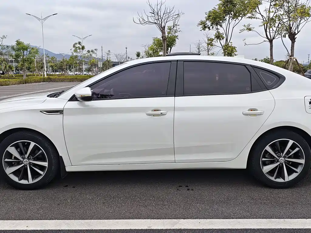 MG MG6 2019 20T Automatic Starlight Edition 2020 - thumbnail 3