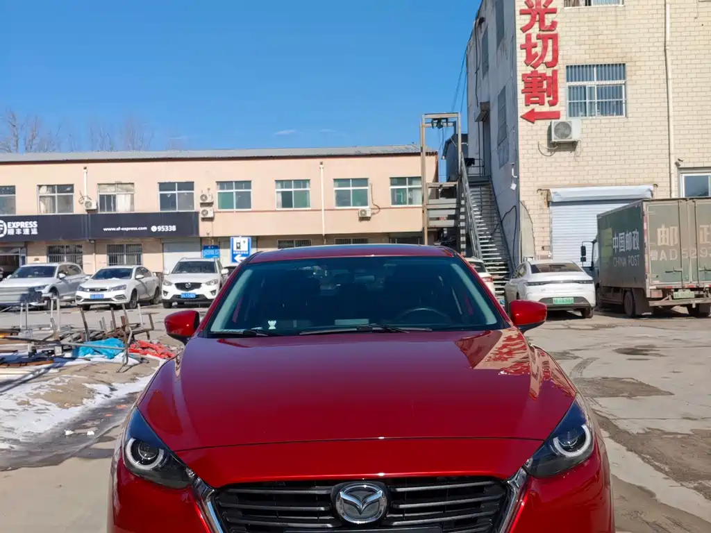 Mazda Mazda 3 Axela 2017 Sedan 1.5L Automatic Luxury Model China V 2019 - thumbnail 2