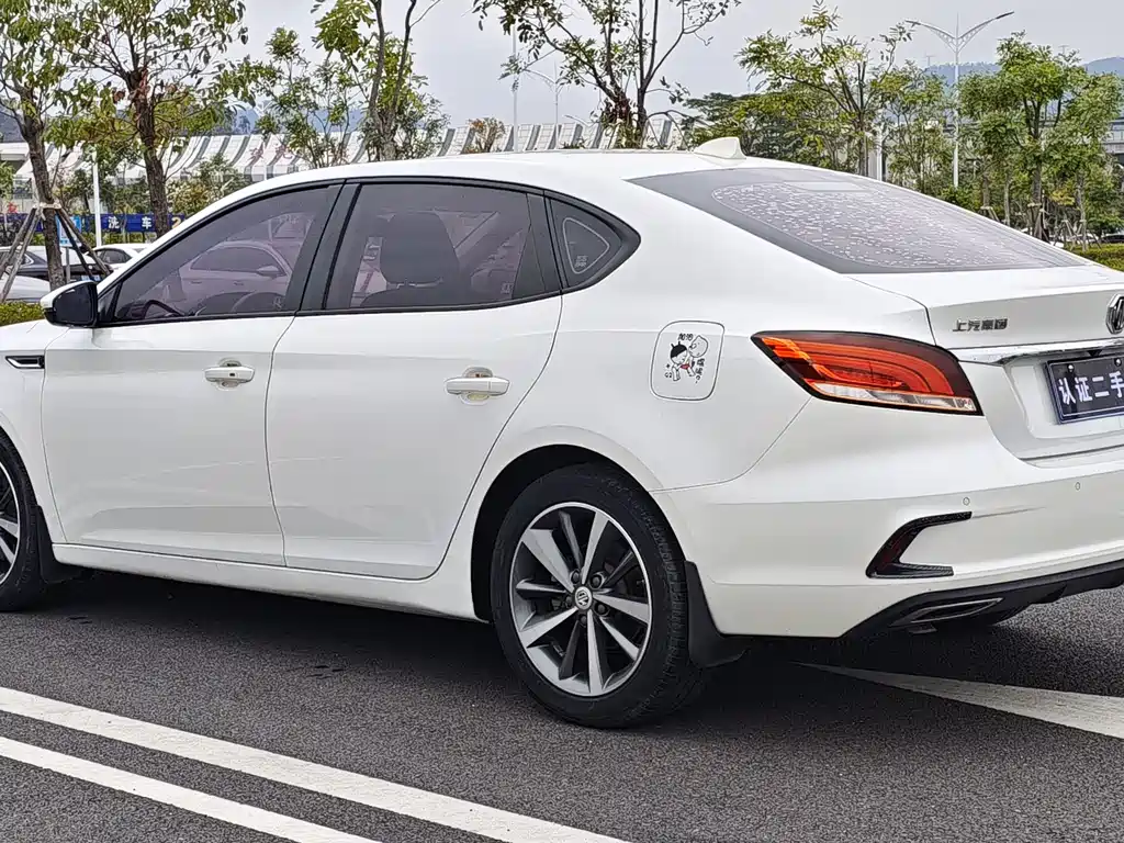 MG MG6 2019 20T Automatic Starlight Edition 2020 - thumbnail 4