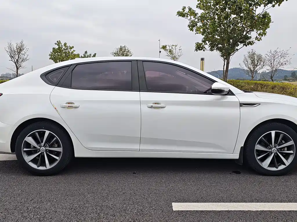 MG MG6 2019 20T Automatic Starlight Edition 2020 - thumbnail 7