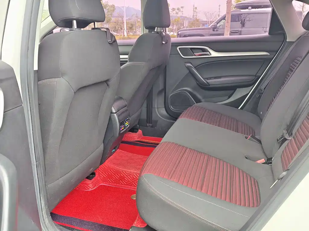 MG MG6 2019 20T Automatic Starlight Edition 2020 - thumbnail 13