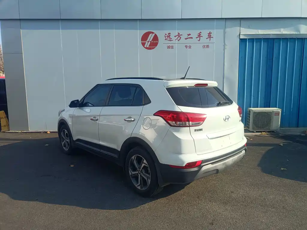 Hyundai Hyundai ix25 2016 1.6T DCT 2WD GLS Intelligent Edition 2018 - thumbnail 4
