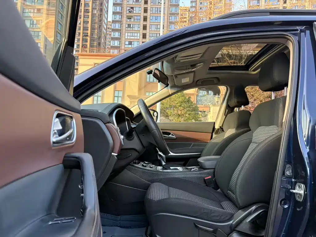Jianghuai Automobile Group Rui Feng S7 2017 1.5T Automatic Comfort Model 2017 - thumbnail 6
