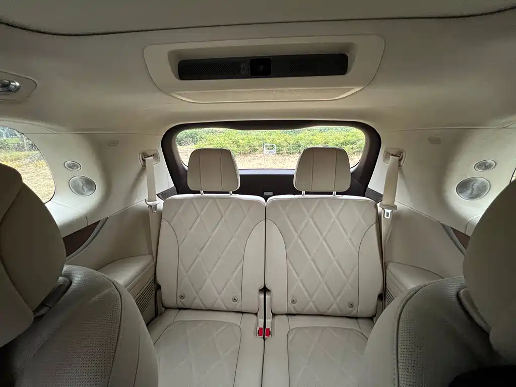 AITO M9 Aito M9 2025 Extended Range Ultra 52kWh 6-seater 2025 - thumbnail 10