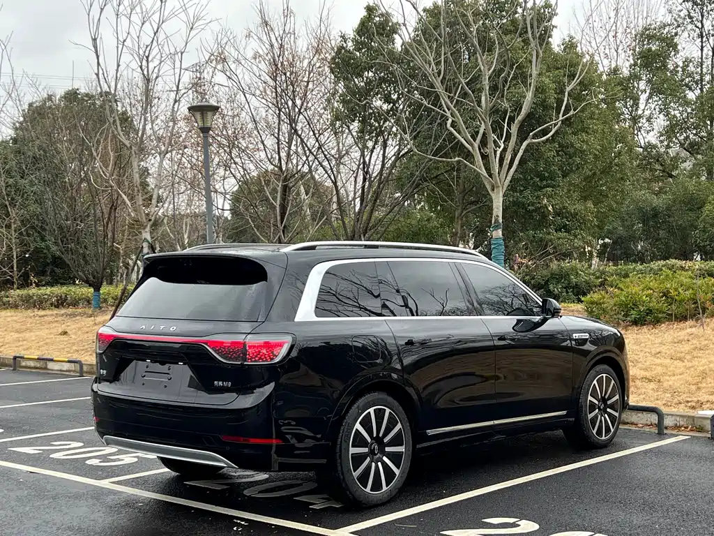 AITO M9 Aito M9 2025 Extended Range Ultra 52kWh 6-seater 2025 - thumbnail 16