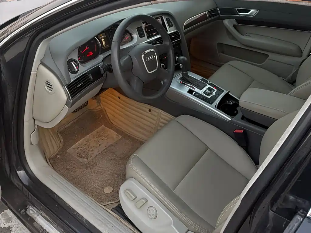 Audi Audi A6L 2011 2.0 TFSI Automatic Standard Model 2012 - thumbnail 6