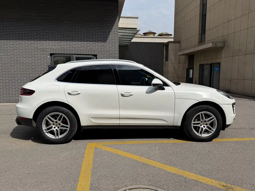 Porsche Porsche Macan 2017 2.0T 2018 - thumbnail 23