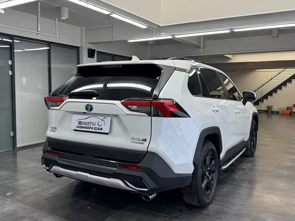 Toyota RAV4 2021 Hybrid 2.5L E-CVT AWD Premium Plus Edition 2022 - thumbnail 7