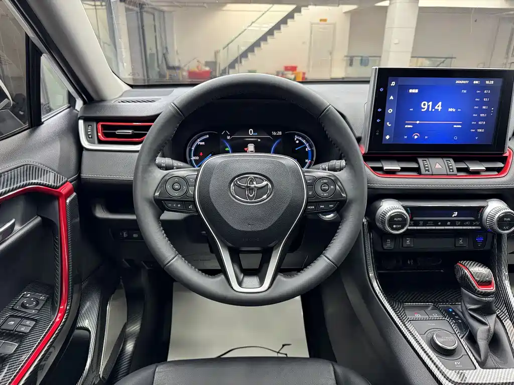Toyota RAV4 2021 Hybrid 2.5L E-CVT AWD Premium Plus Edition 2022 - thumbnail 10