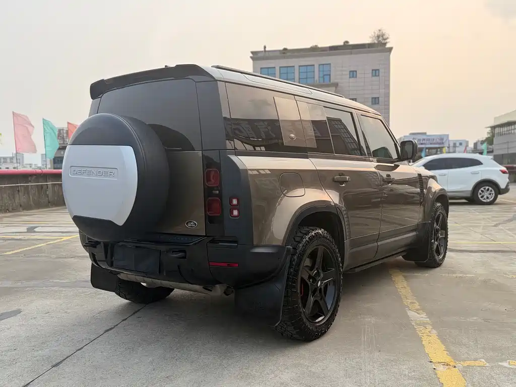 Land Rover Land Rover Defender 2020 110 P400 HSE 2020 - thumbnail 5