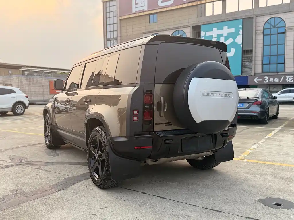 Land Rover Land Rover Defender 2020 110 P400 HSE 2020 - thumbnail 7