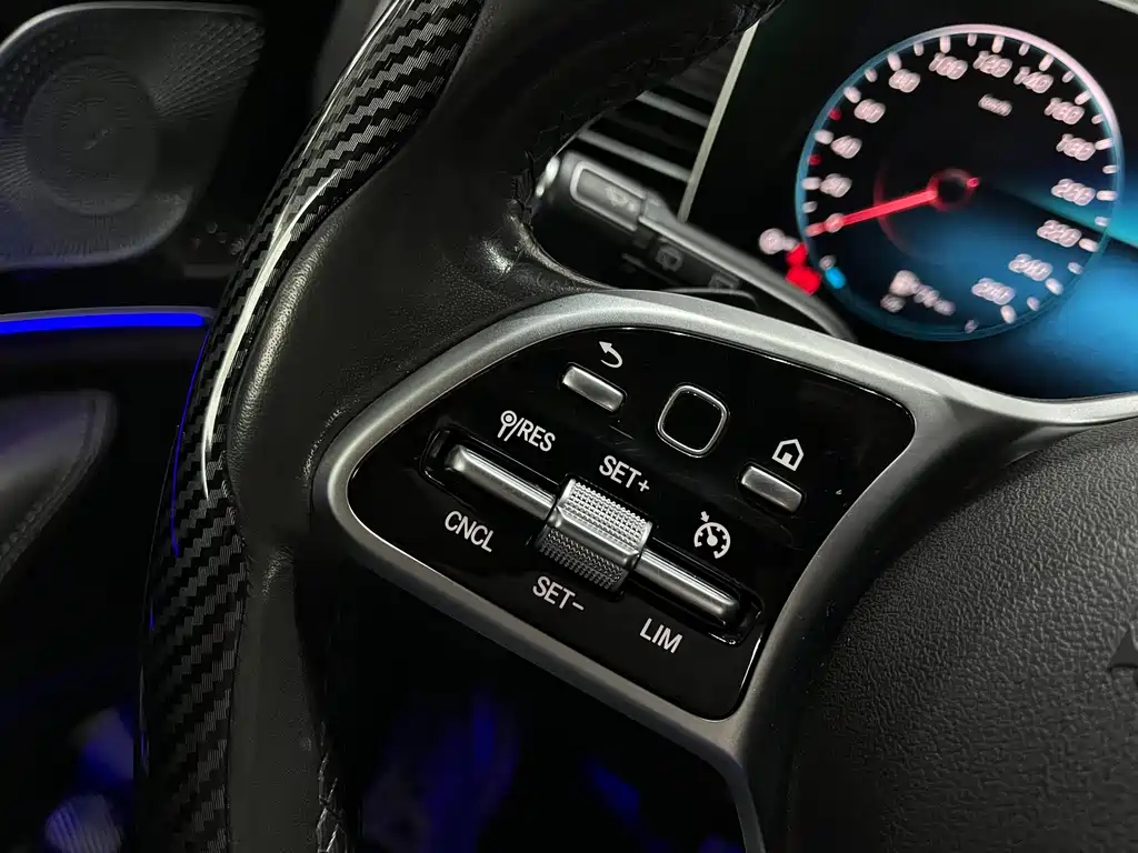 Mercedes-Benz Mercedes-Benz GLE 2020 Facelift GLE 350 4MATIC Fashion Edition 2020 - thumbnail 18
