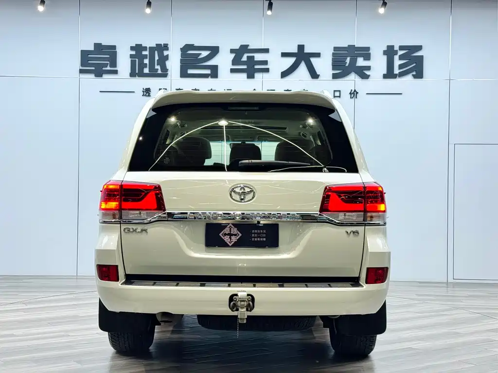 Toyota Land Cruiser (Imported) 2019 Model 4.0L Middle East Version 2020 - thumbnail 23